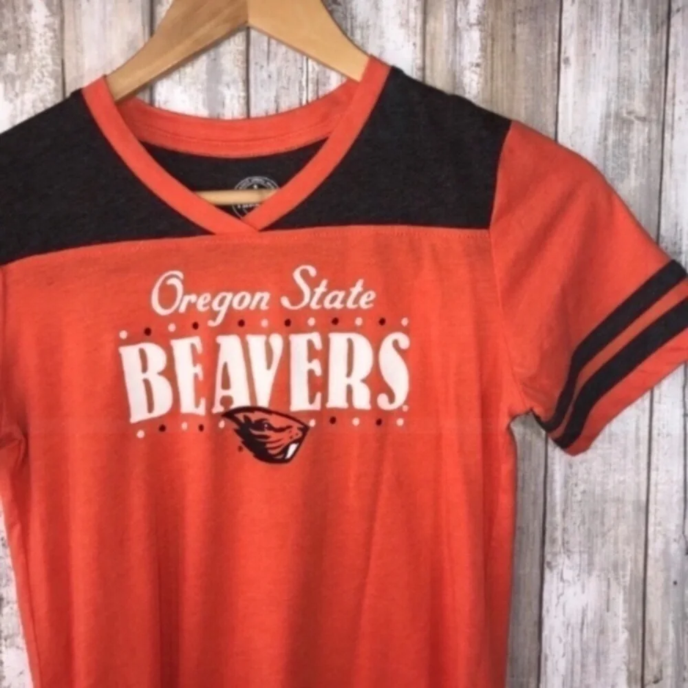 Oregon State Beavers V-Neck Tee Girls Large Fits Women’s XS Game Day Shirt - Picture 4 of 4